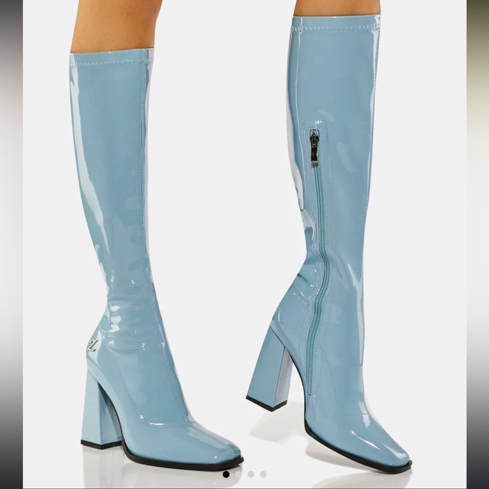 Zemeta sky gloss knee high boots size 8